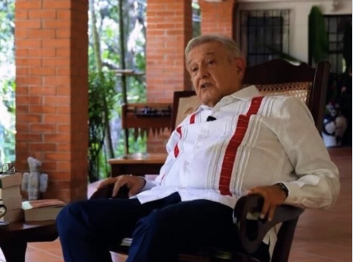 Se Lo Carga La Chingada...
